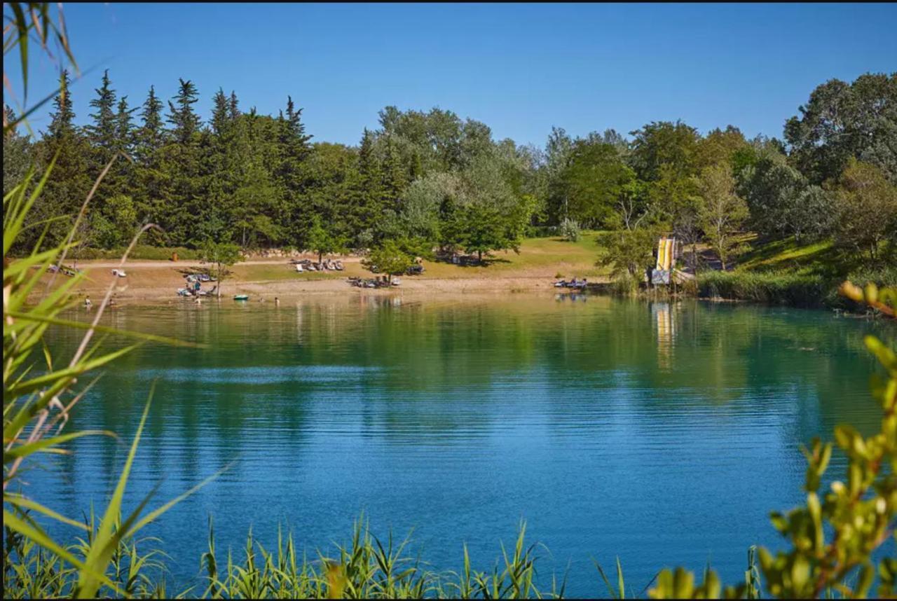 Готель Domaine Des Iscles Ла-Рок-д'Антерон Екстер'єр фото